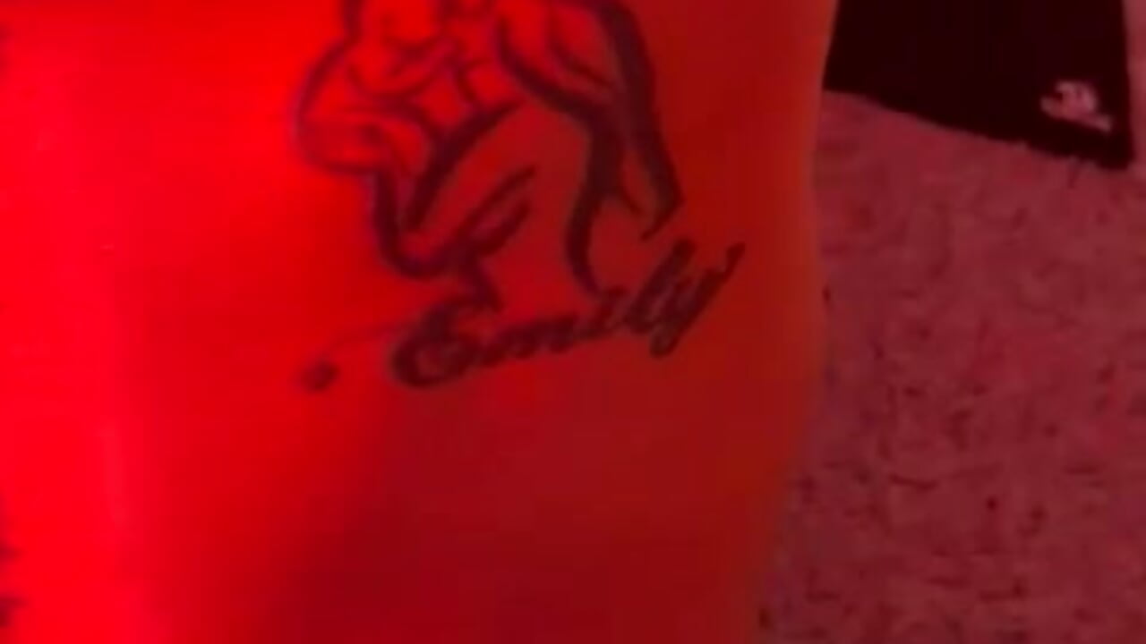 TATTOO🔥🫦 - Video von EMMAHILL1 Cam-Model