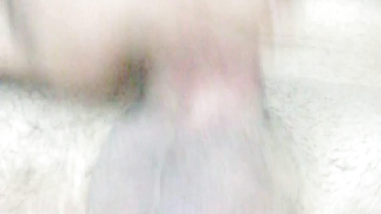 VID_20221014_035612 - video by Cigarettes3321 cam model