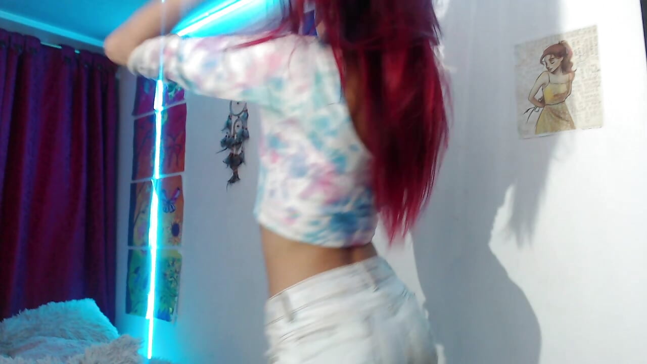 Dance 1 ♥ - clip cu alisseallie model videochat