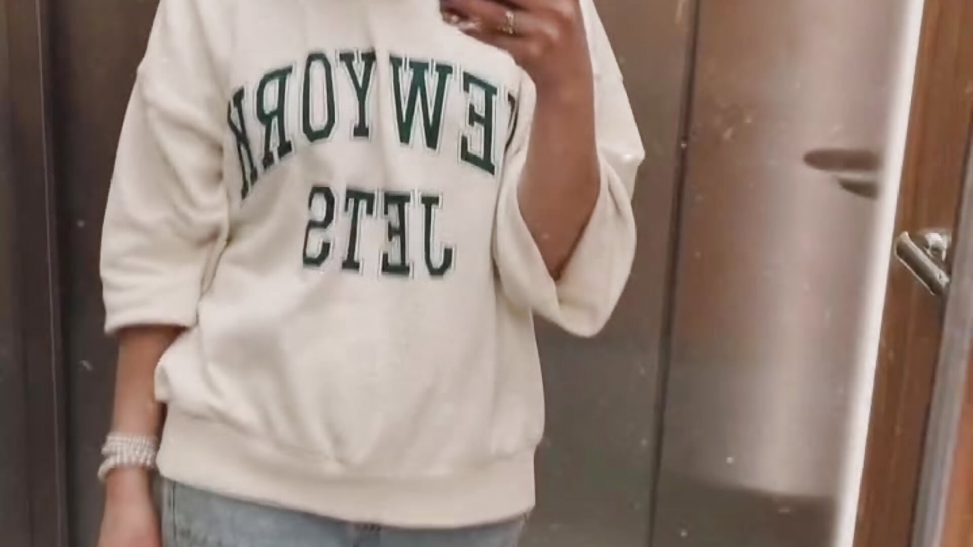 trim,0A8BE77D-0AC0-456E-A5C4-48BD92D5D80D - video by Kira_2000 cam model