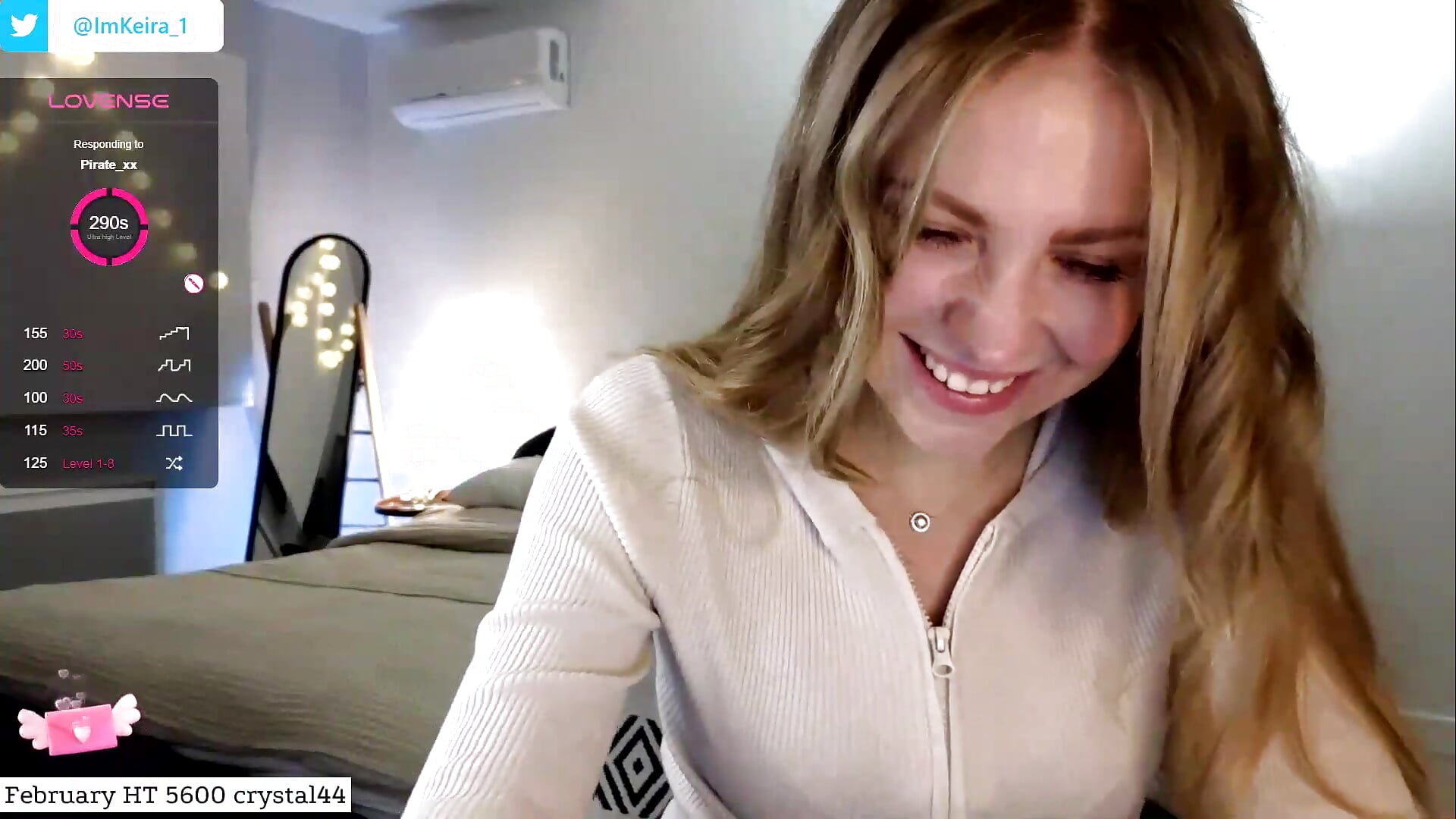 Alottt of buzzing makes me cum in my panties 5 times! – video af ImKeira cam-model