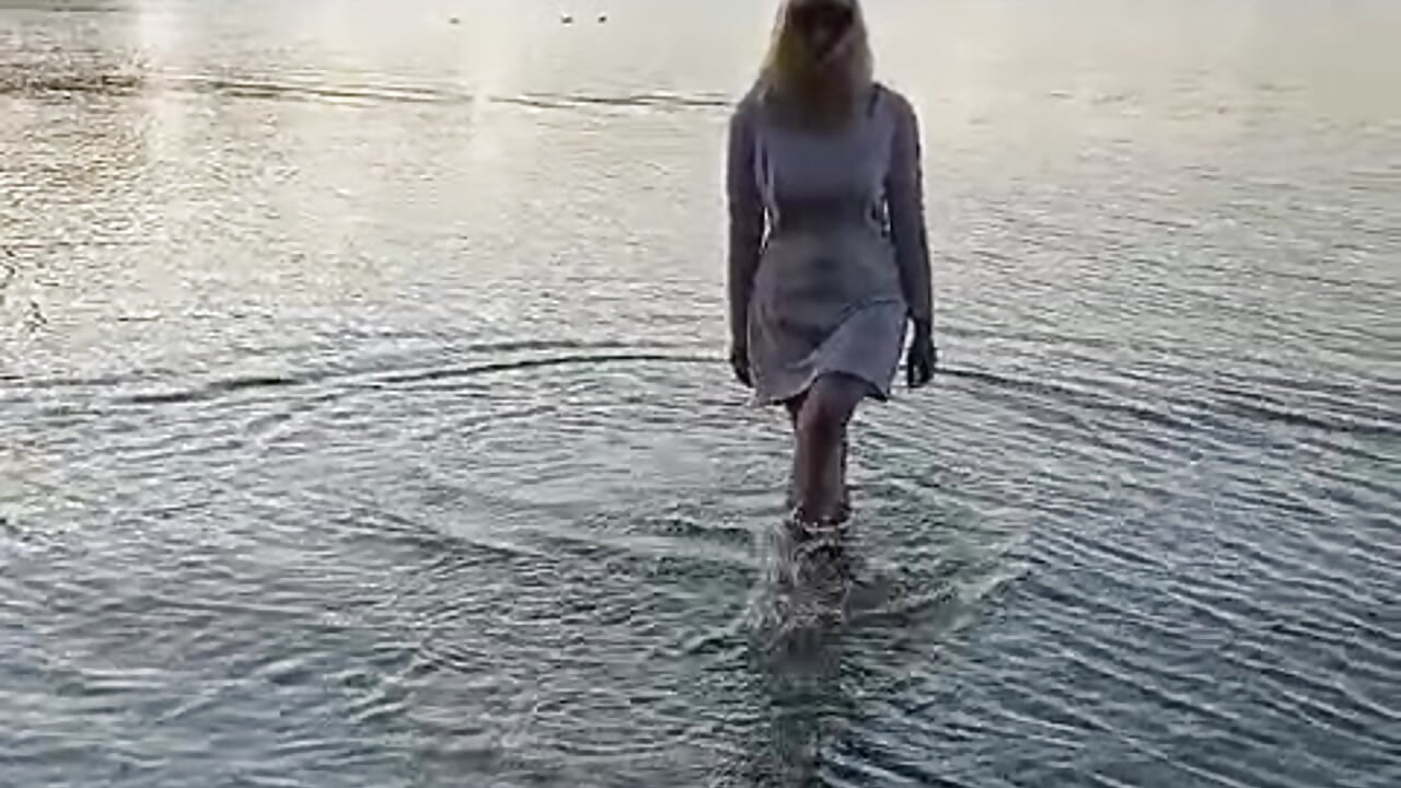 WhatsApp Video 2025-07-25 at 13,46,18 - video oleh KyliePag kamera model