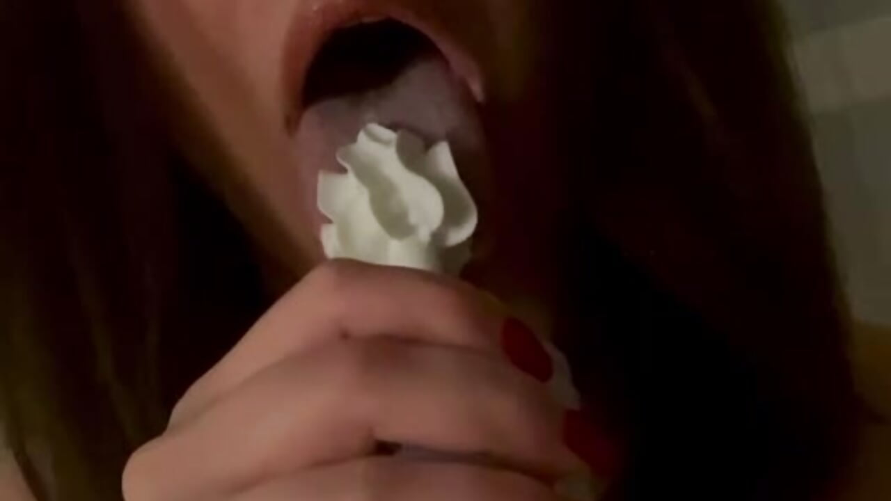 eat me
