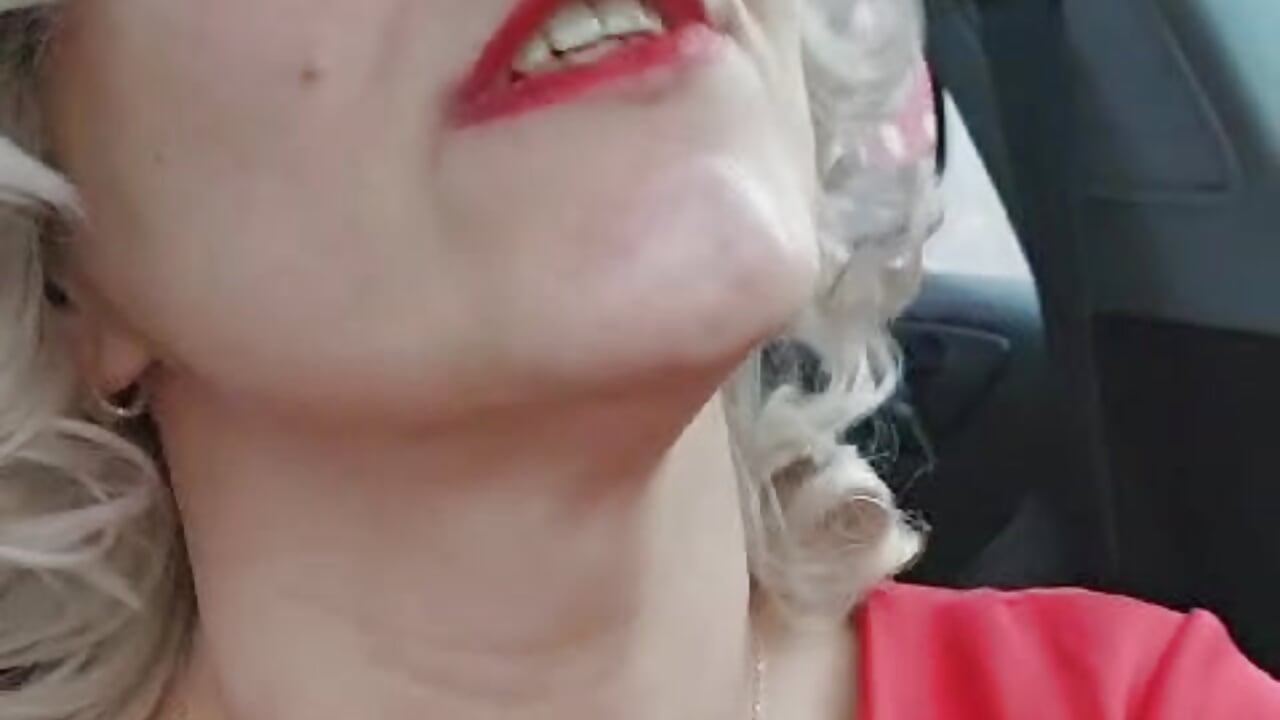 Let's smoke - clip cu elsiemacks model videochat