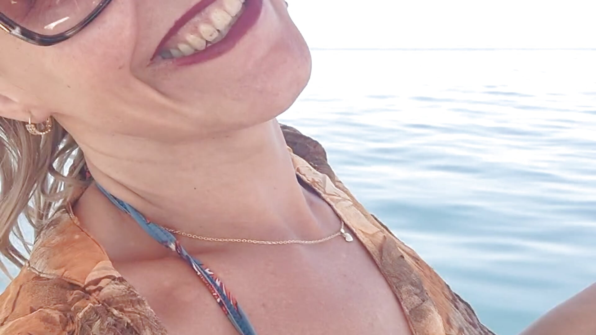 me and the sea... - clip cu elsiemacks model videochat