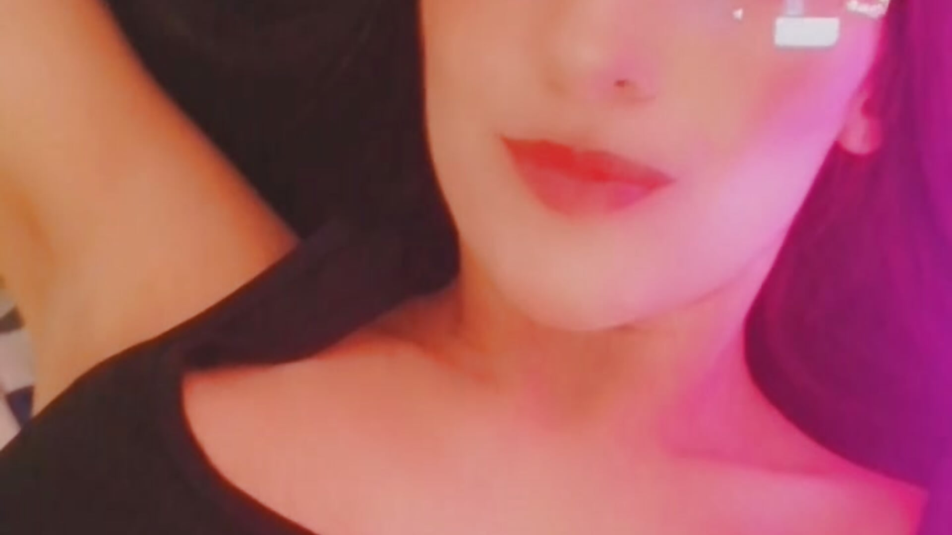 Kiss kiss - Mehottie29 캠 모델의 동영상