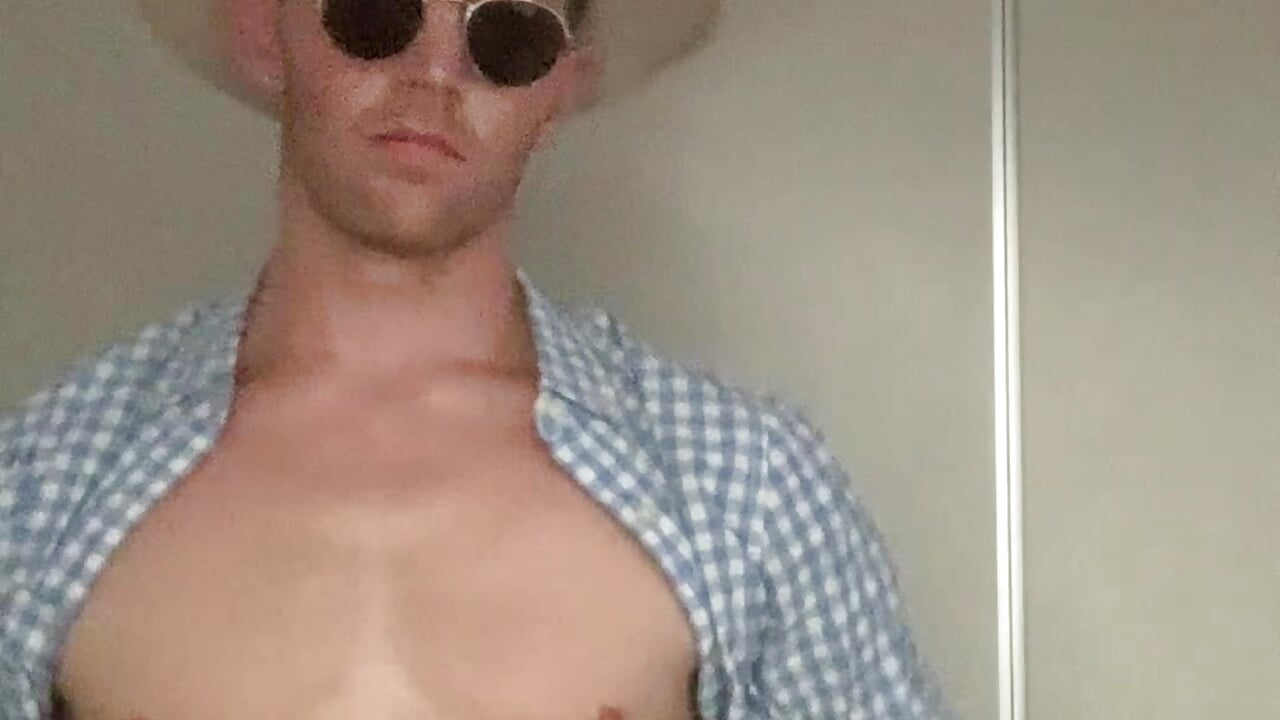 Tease and Taste show - video oleh TheOliverOxford kamera model