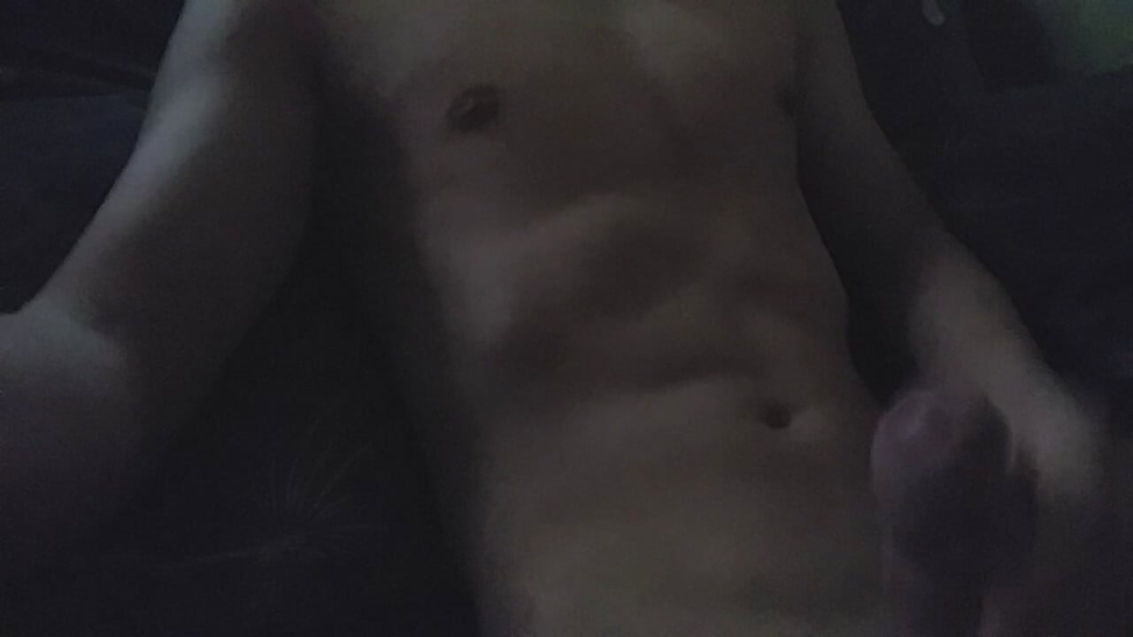 Cumshot on My Abs - Mark_Femboy adlı kamera modelinin videosu
