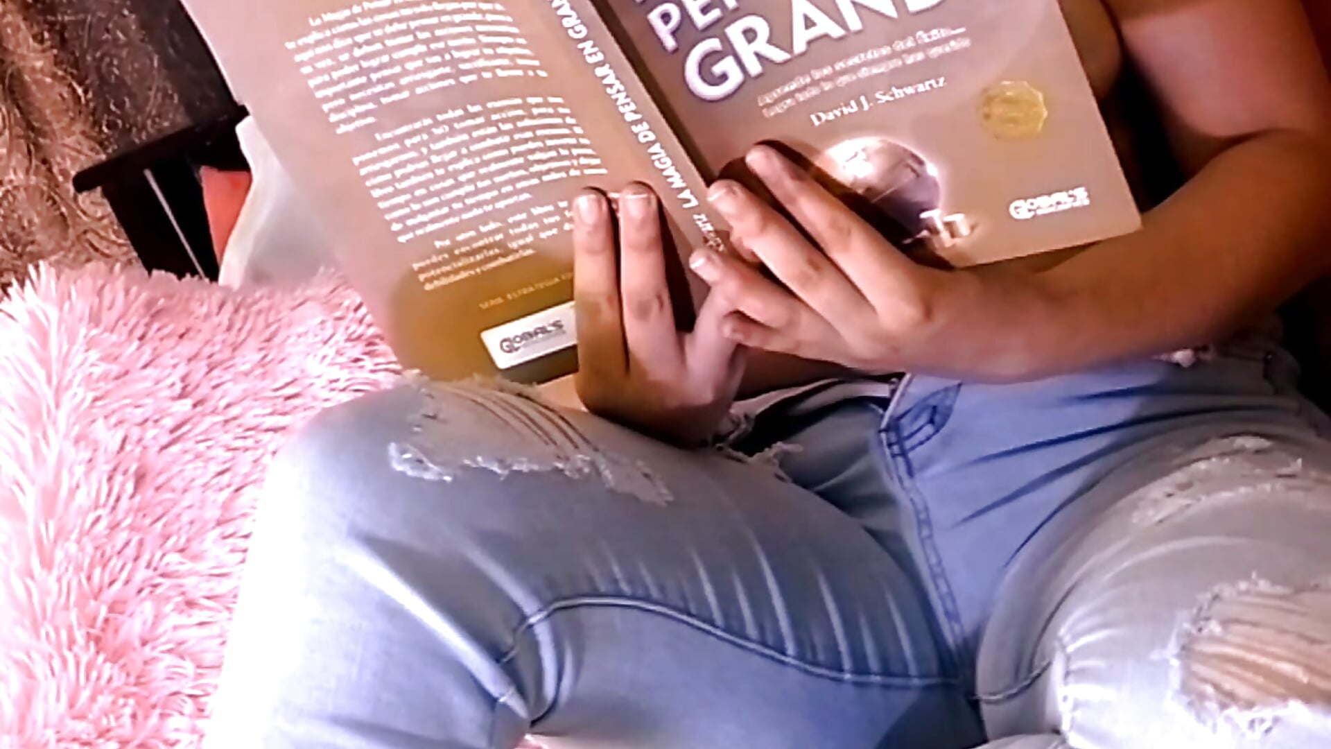 My favorite book - Video von Saray_Cute_ Cam-Model
