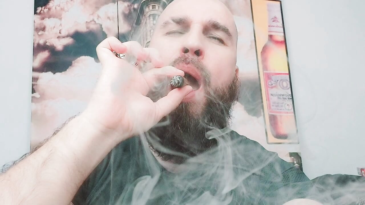 Smoke a cigar with me! I am smoking HOT! - video by ArmandoSteel4u cam model