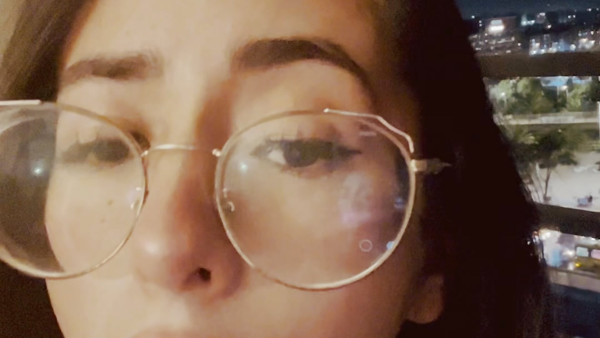 Dildo Play in Balcony - فيديو من lauravasquez موديل الكام