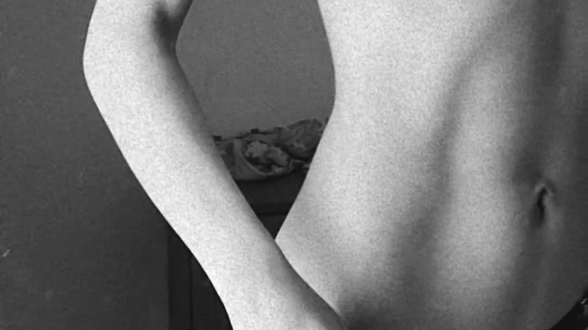 You skinny girl❤️‍🩹 - video by Emiily_Scott1 cam model