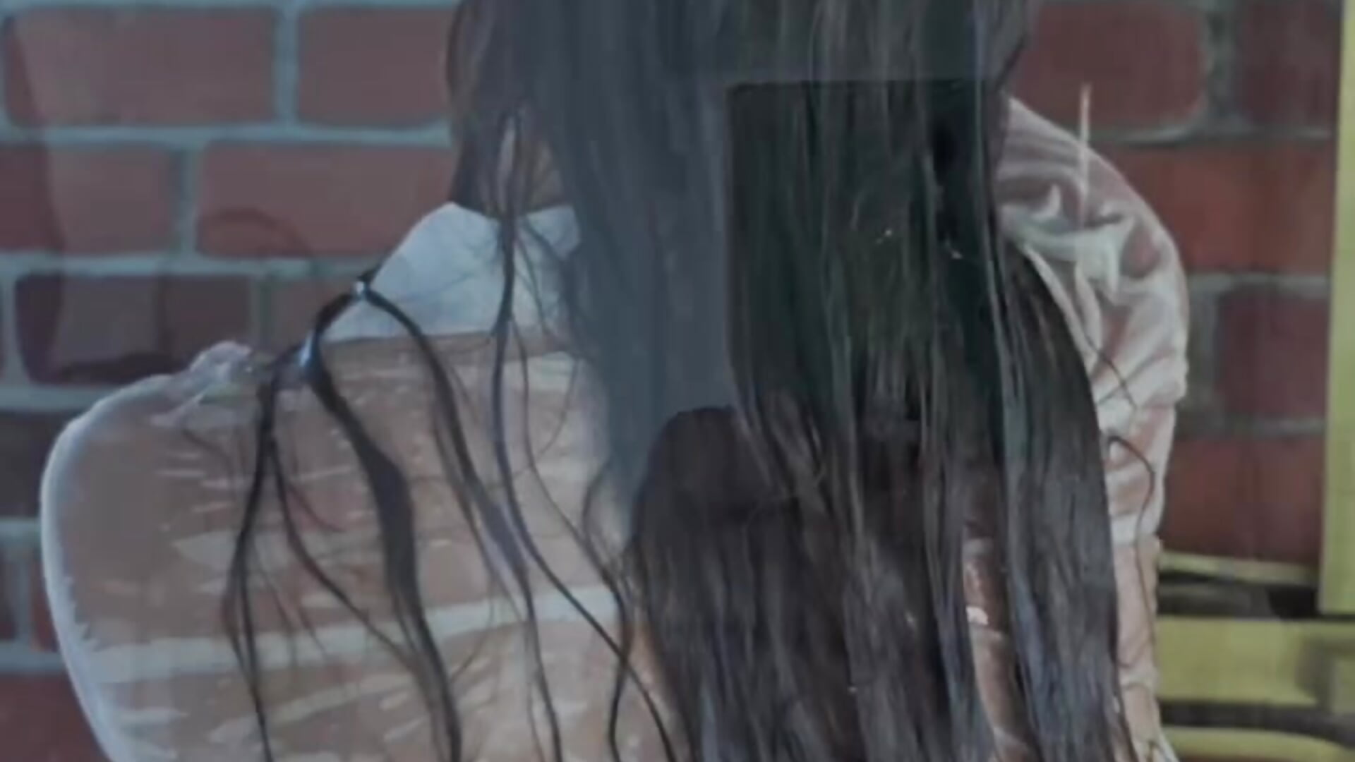 Take a shower with me? - video by goodnightkitty cam model