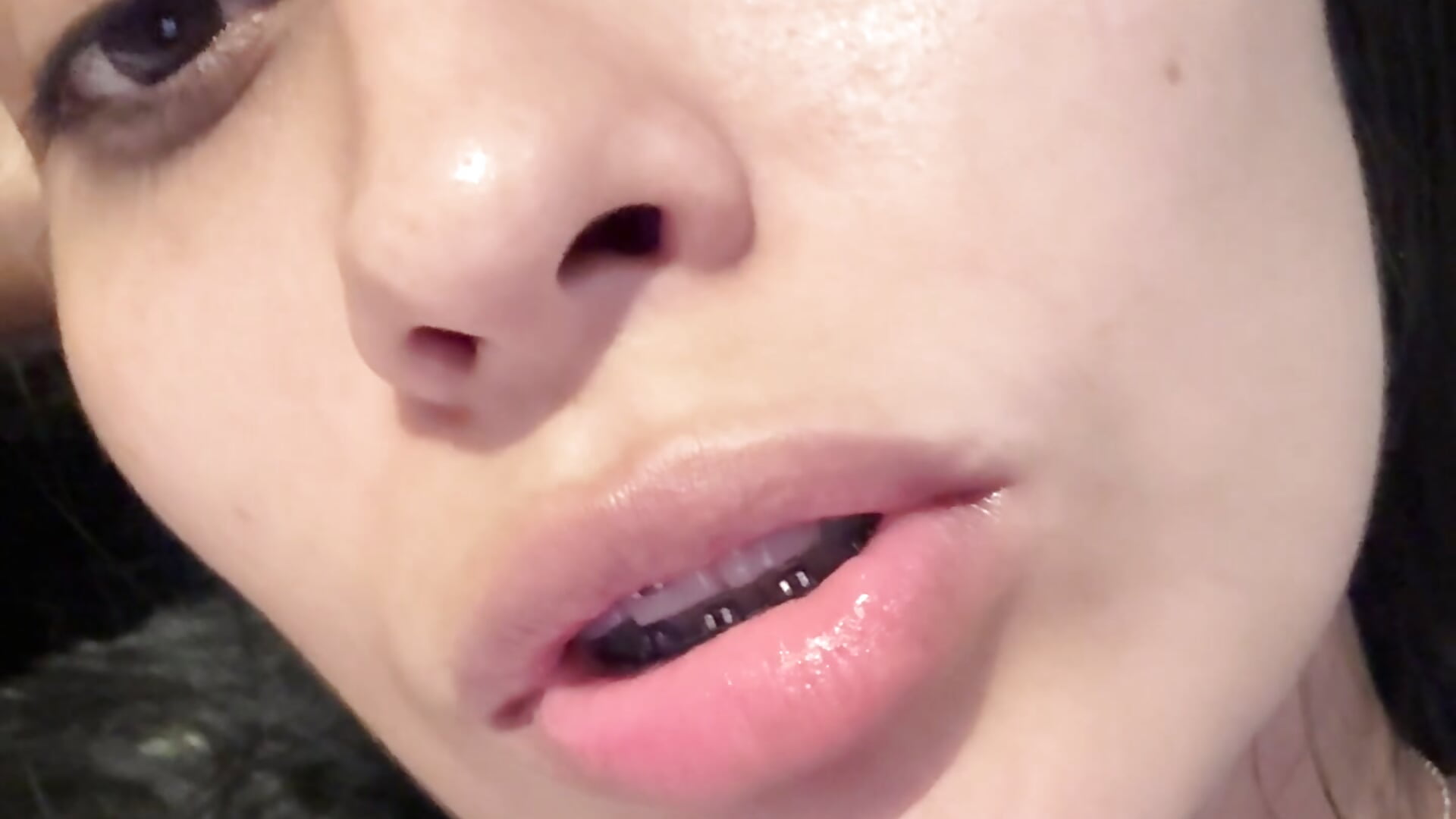 Kiss with tongue - video av Sophie__Foxxx cam-modell