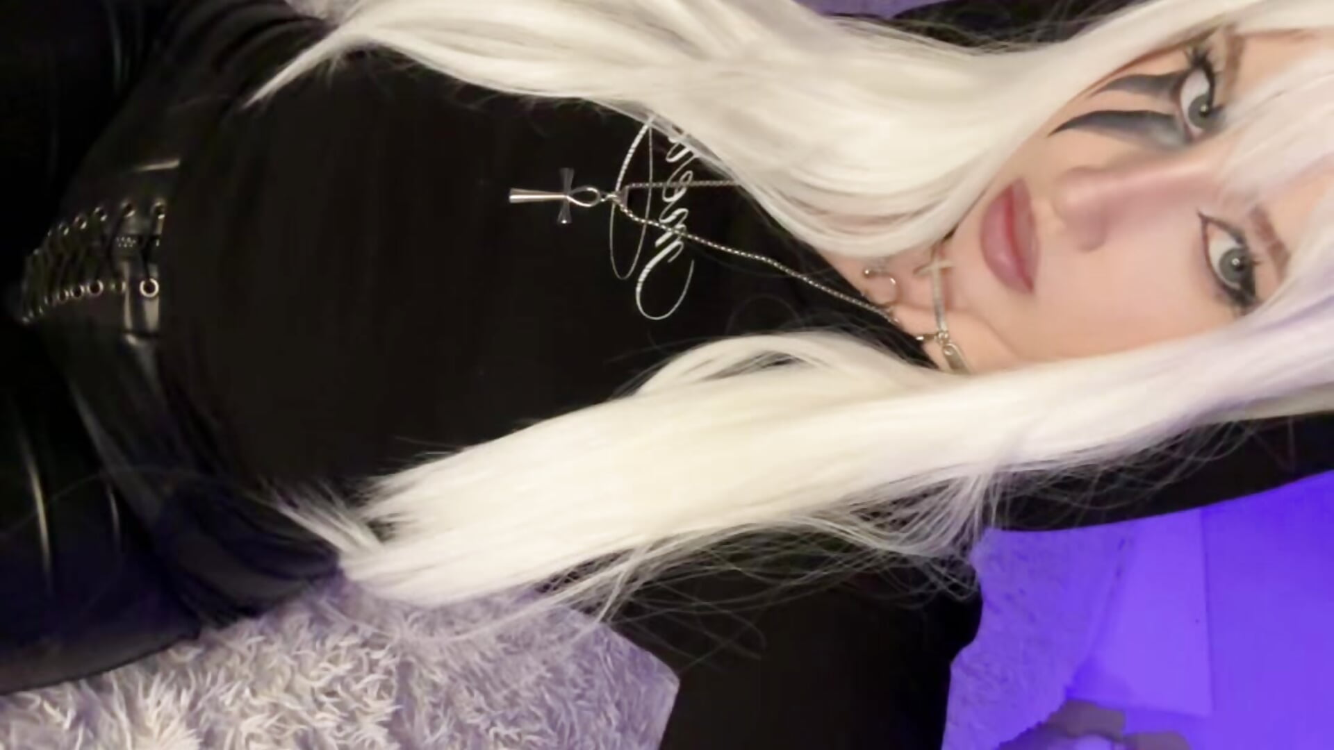 The main monster of show business - 視頻由 DorothyGilbert1 主播提供