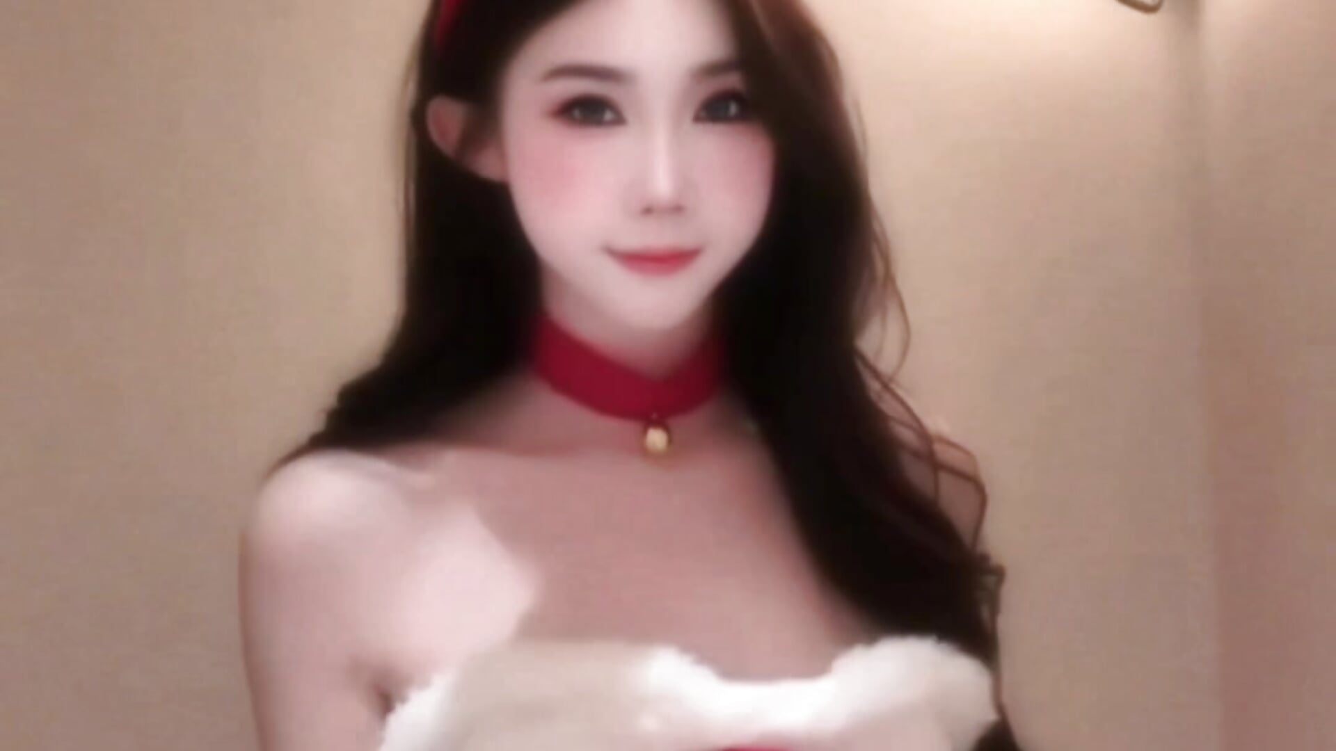 May your Christmas be filled with special moment, warmth, peace and happiness, the joy of covered on