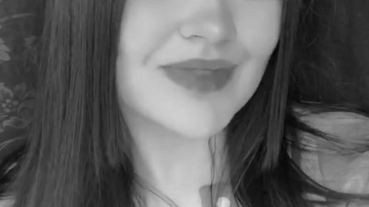 Tease for u ♥ - video by martinasaez cam model