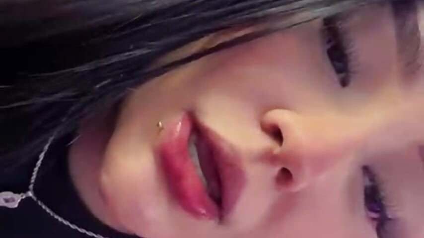 such a pretty face 💖－カメラキャストのmartinasaezの動画