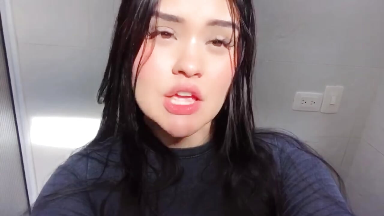 1111 - video by martinasaez cam model