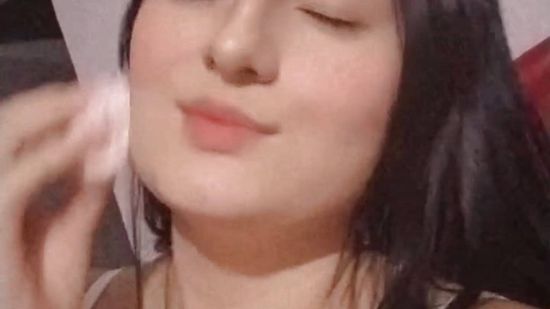 `Mi Facee <3 - video oleh model kamera Sisirojas