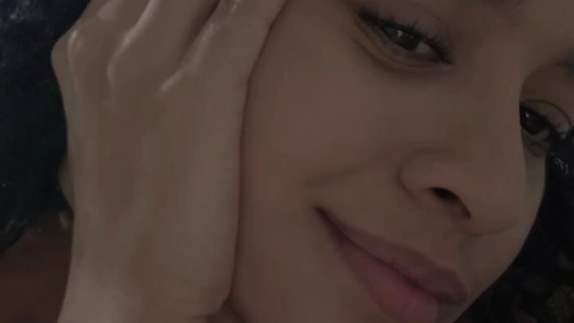 love... - video by VelvetCurls cam model