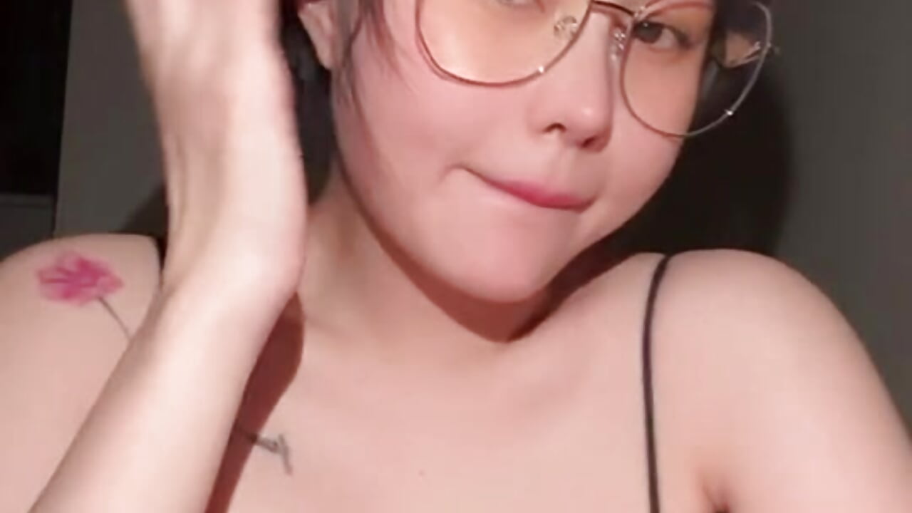 3280829386307422041