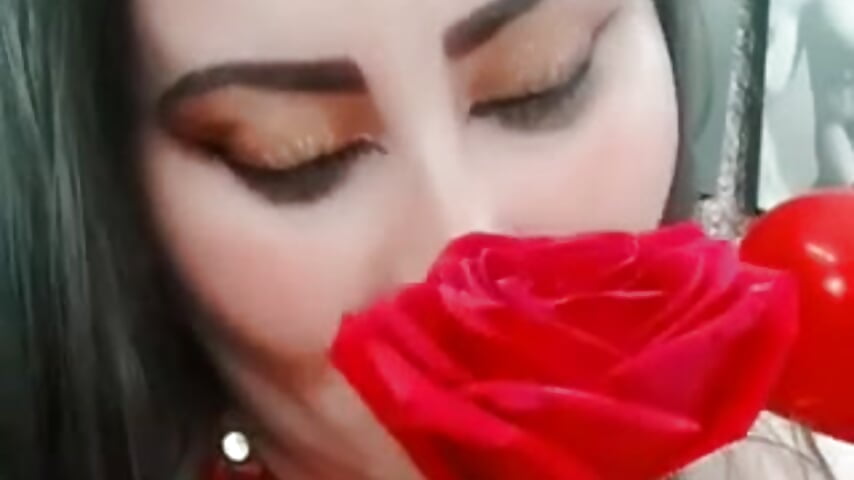 hi guys - video by Milfhb36