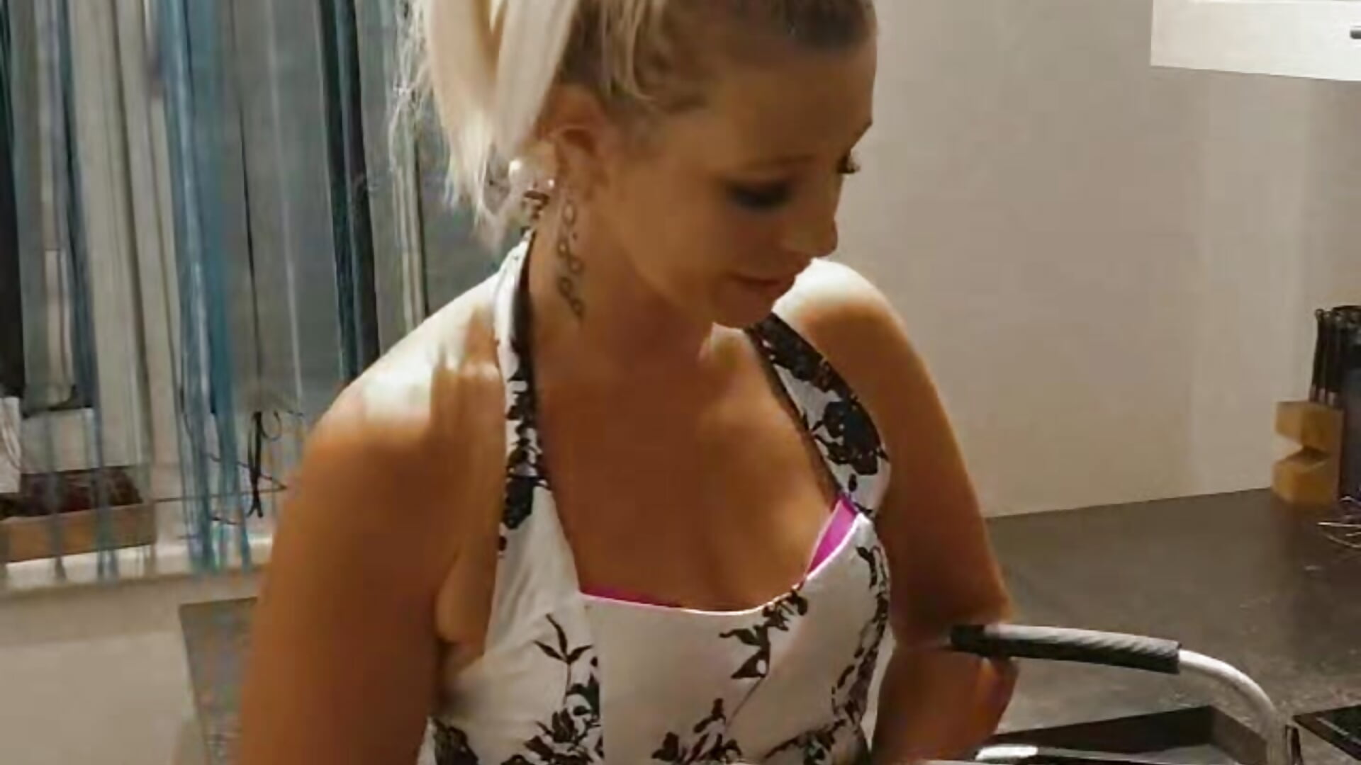 Für OUTDOOR SESSION bin ich gut versorgt  SCHAUT MAL VORBEI - video av Sexy_Sparkling_ cam model