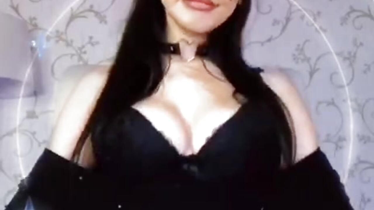 sexy baby - video của người mẫu cam Daenerys_Daenn