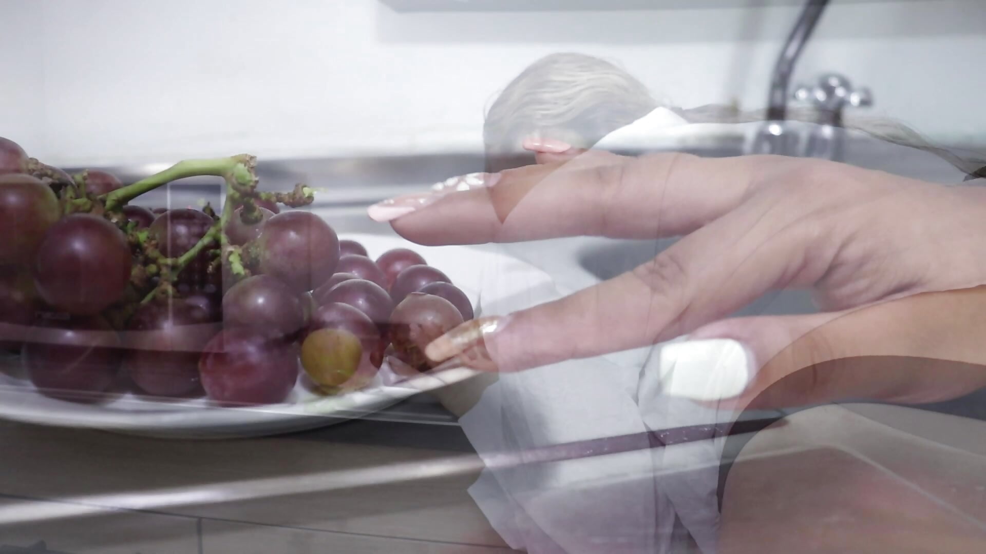 Eat me 😈🍆 - video by _MiaBrown_ cam model