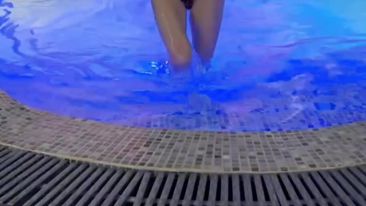 I'm getting out of the pool - video by you_desire cam model