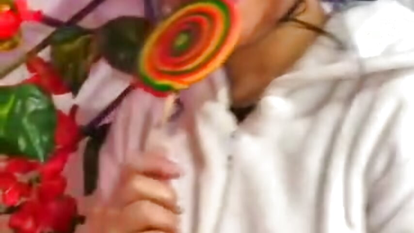 Sweet Candy - video by Brianda_Sardenha_ cam model