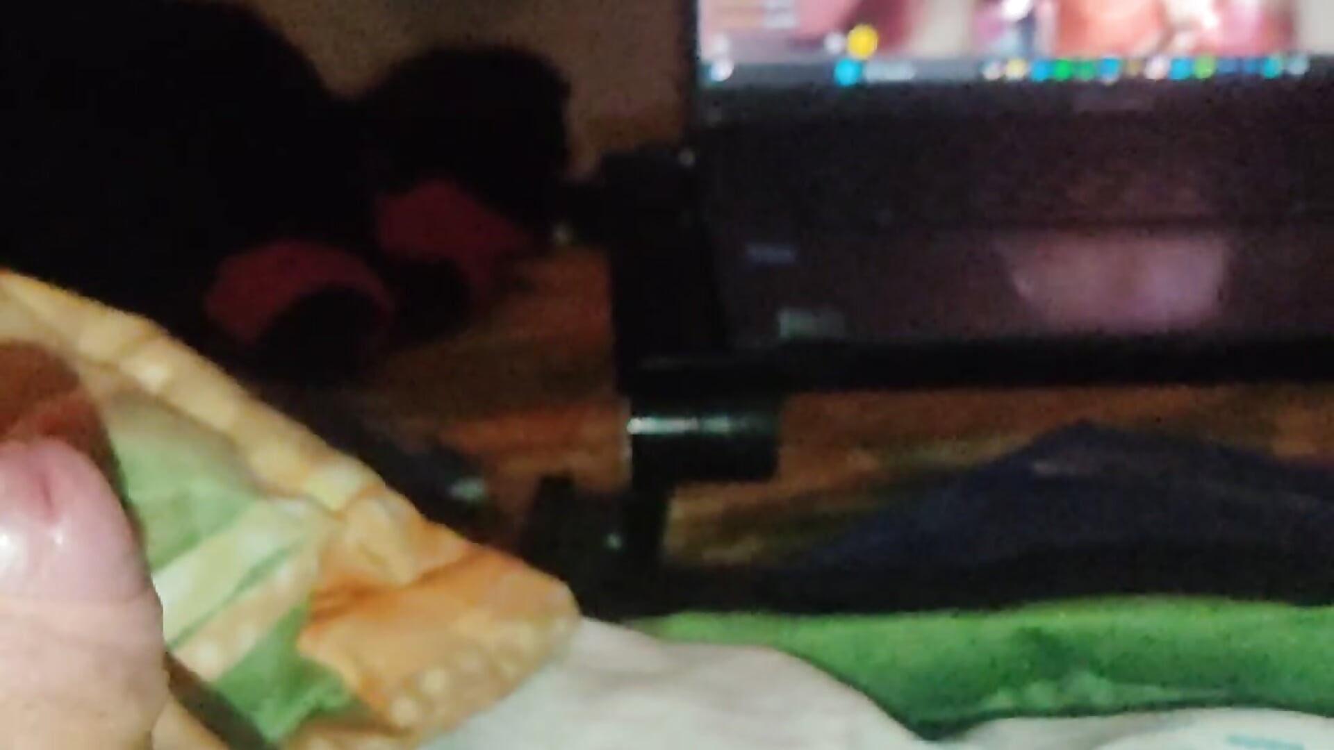 Jugando - video by ThiagoReiz cam model