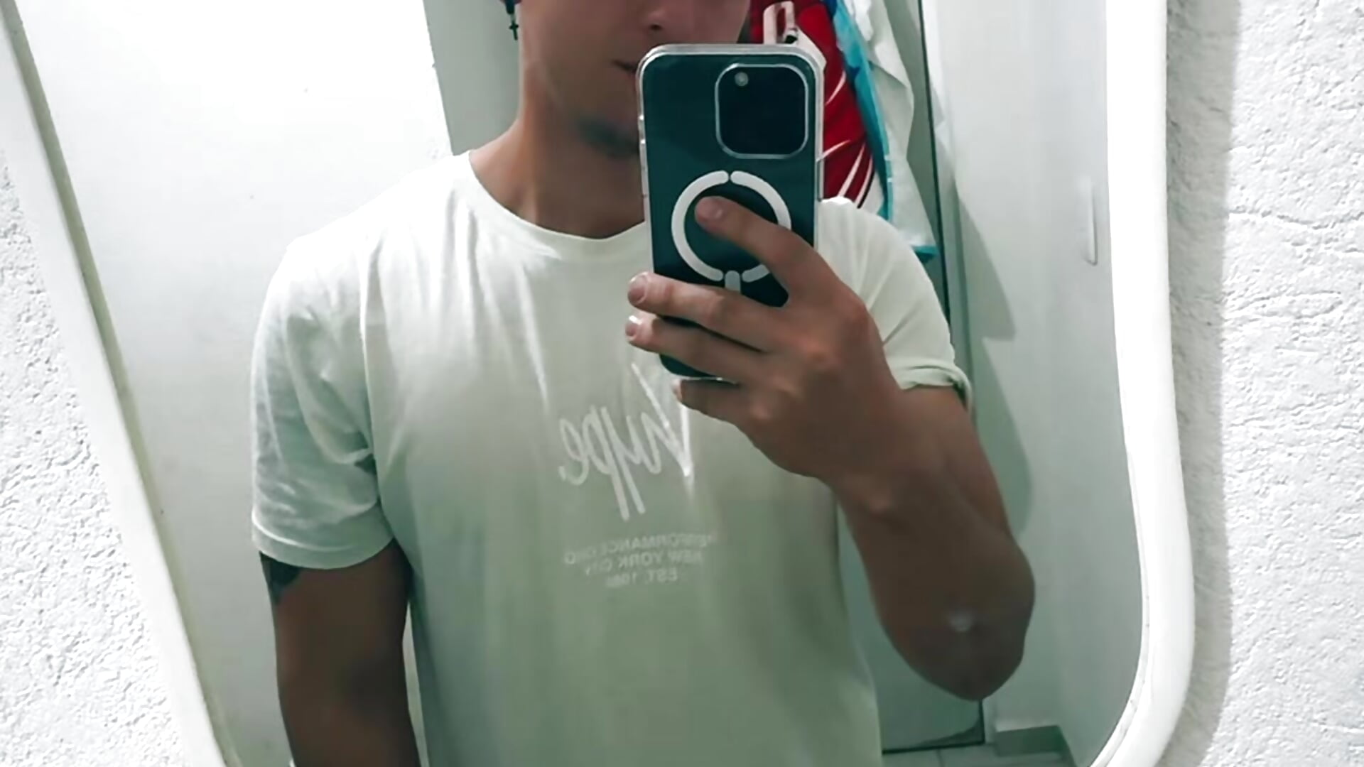 v1c044g50000d4oeunvog65oqjbjvo2g - Thor_691 캠 모델의 동영상