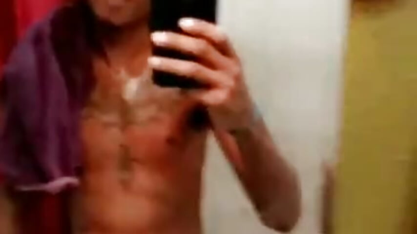 94bbec53-7e99-411e-89f9-3a7a9a47798a-1_all_3100 - vidéo du modèle de showcams Z3US_UP_1