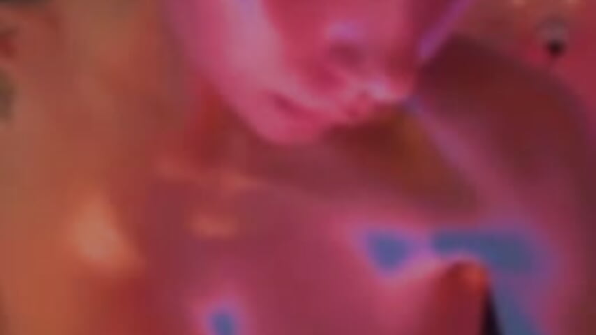 Oil on my beautiful tits - video by lieuserat cam model