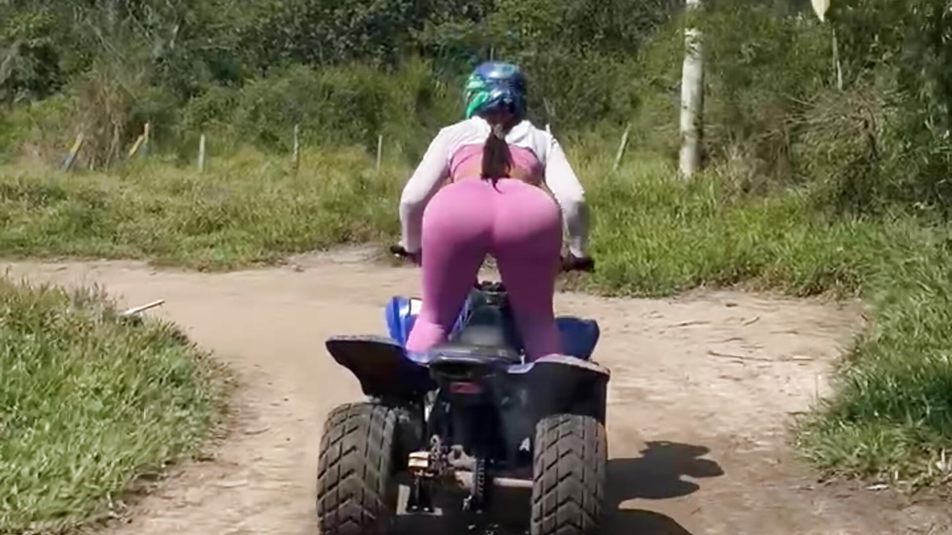 Having fun <3 - video by Dakota_Lee cam model