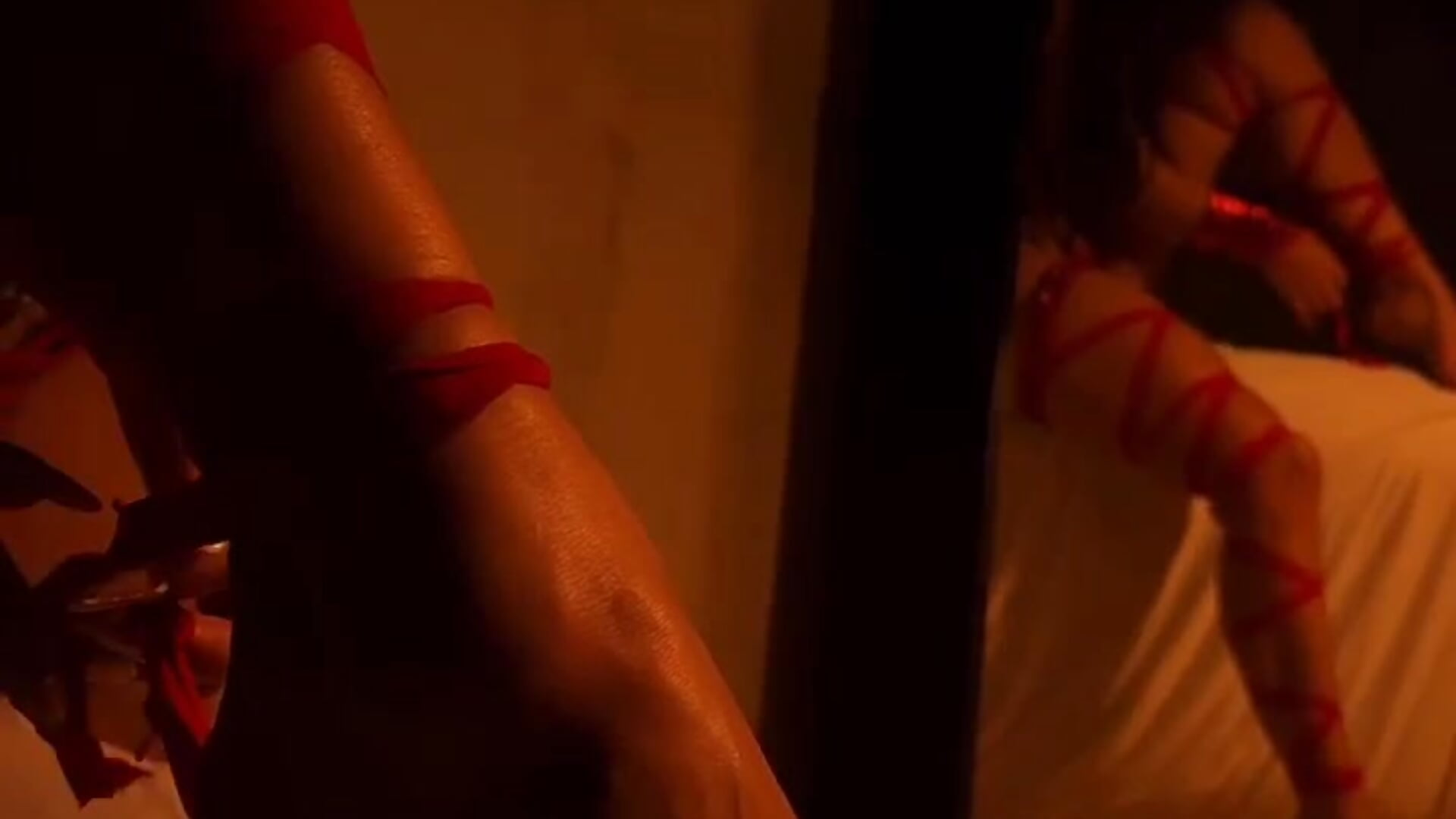 Run my body - video by Tiffanysurez_ cam model