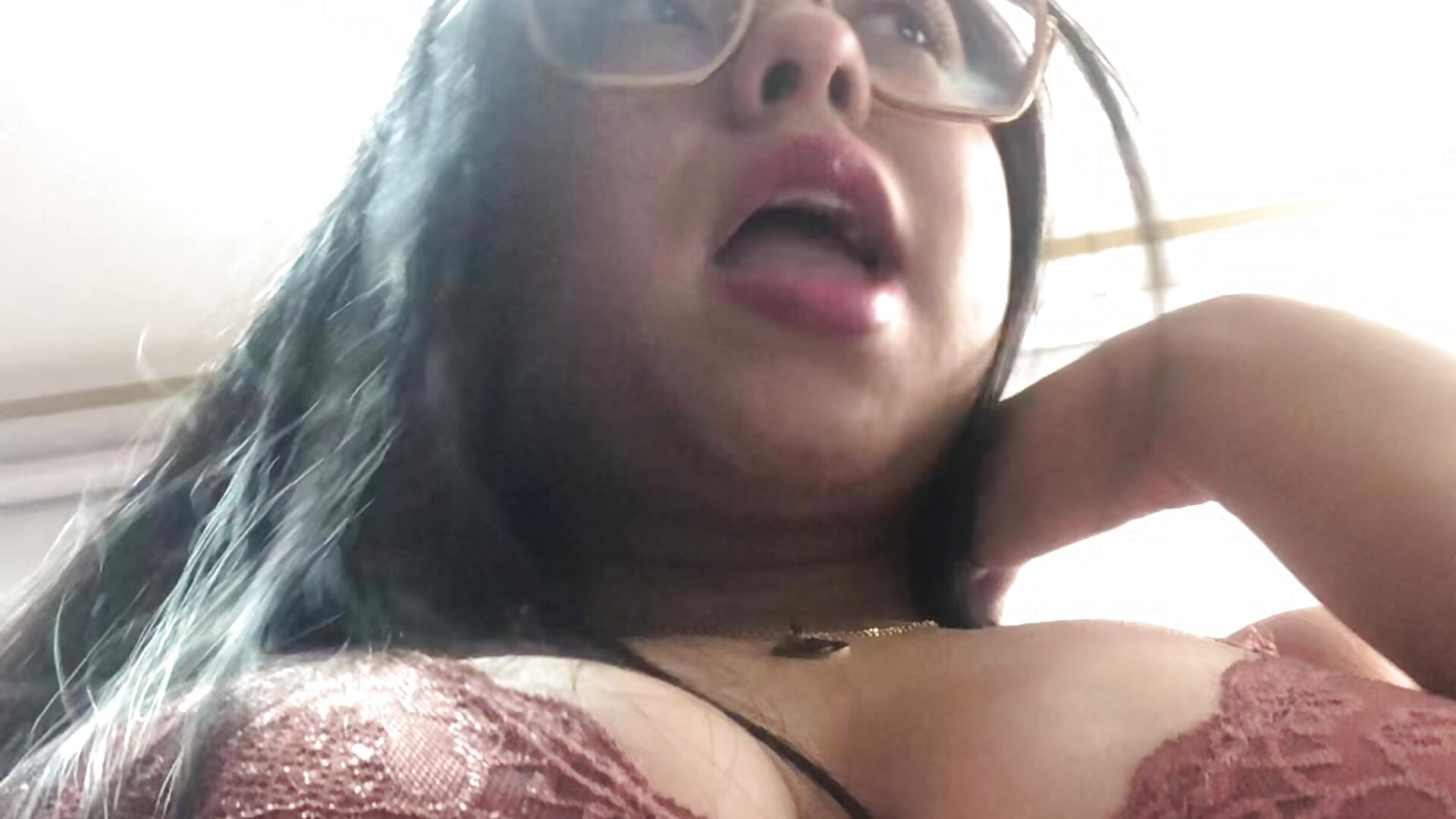 Pasas y me saludas - video by nalalye_cruzz_ cam model