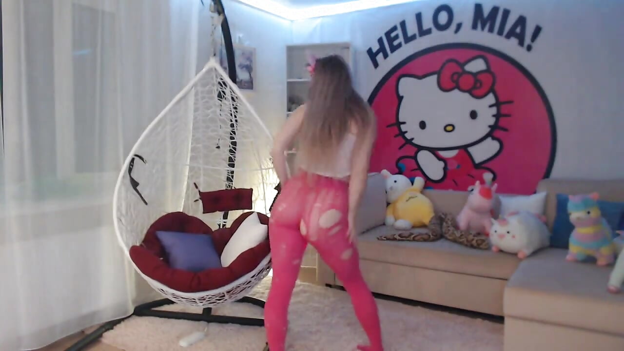 Sexy Dance Pink Girl－カメラキャストのVixenMiaの動画