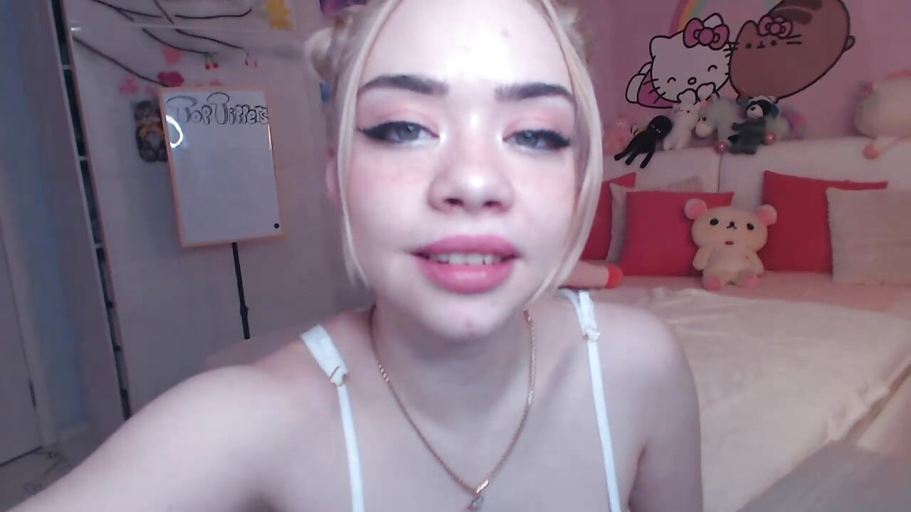 Melting Your Heart - Eye Contact－カメラキャストのVixenMiaの動画