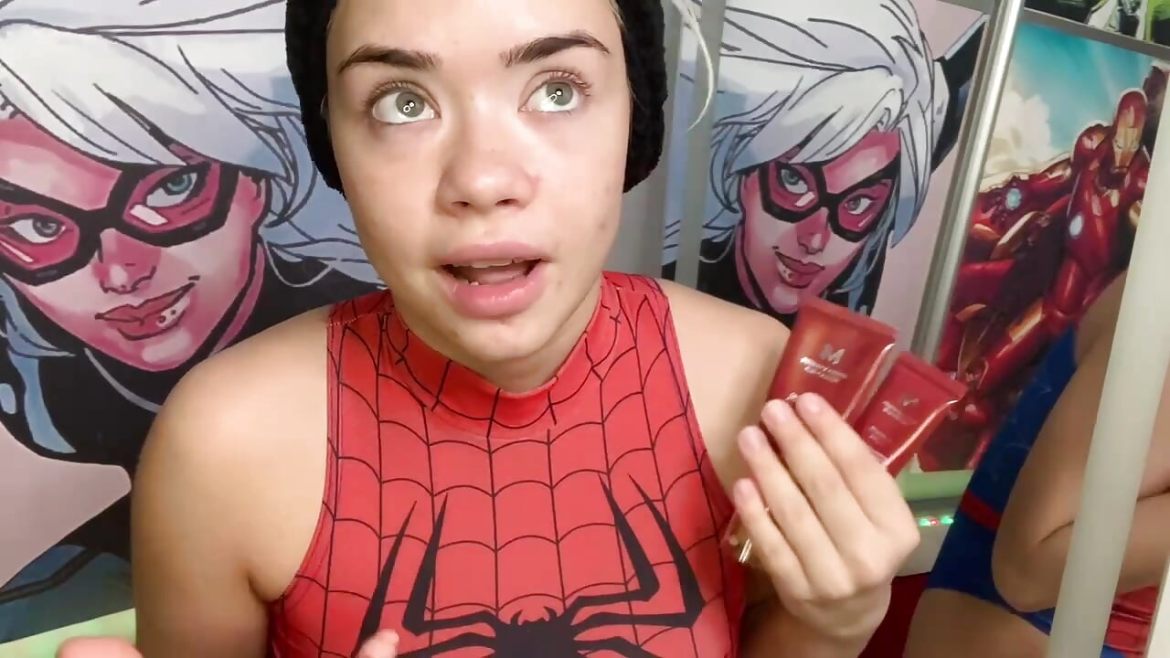 Tutorial Makeup－カメラキャストのVixenMiaの動画