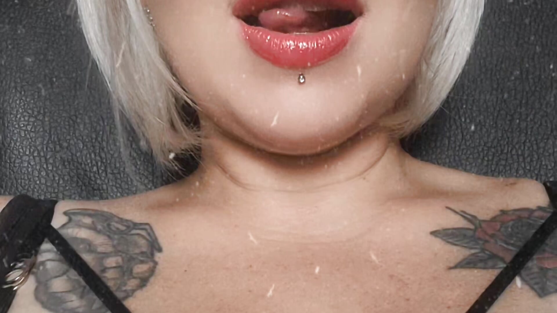 I'm so fckn sexy 🤩🔥 - video by Ladykaos cam model