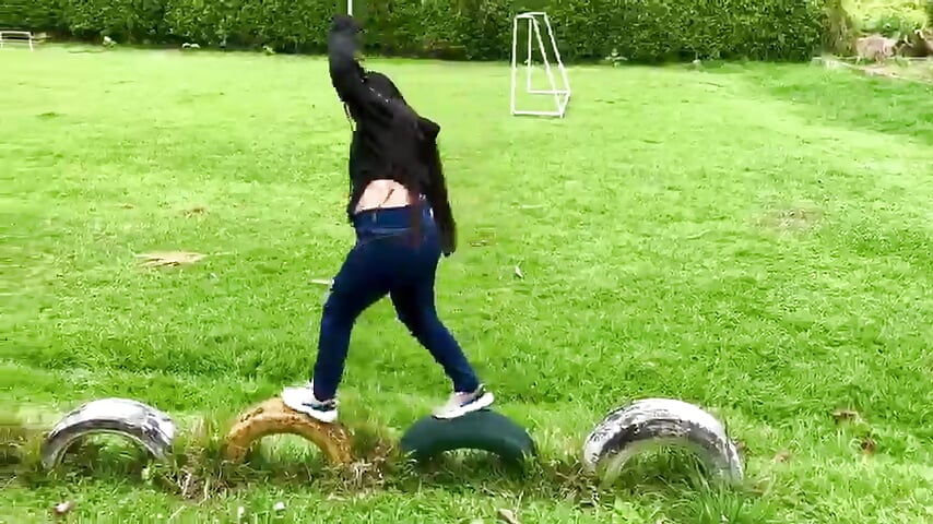 A mini journey - فيديو من esmeralda112 موديل الكام