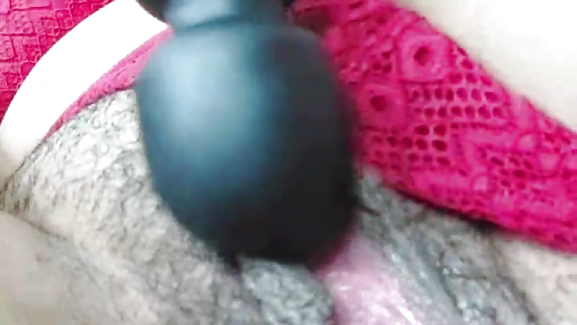 My wet pussy close up - video by demonaughtyyy cam model