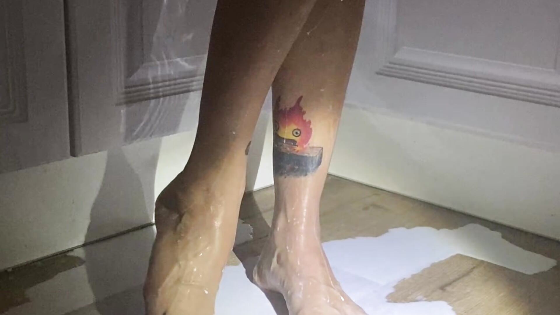 Sweety feet - video by Mee-Meow cam model