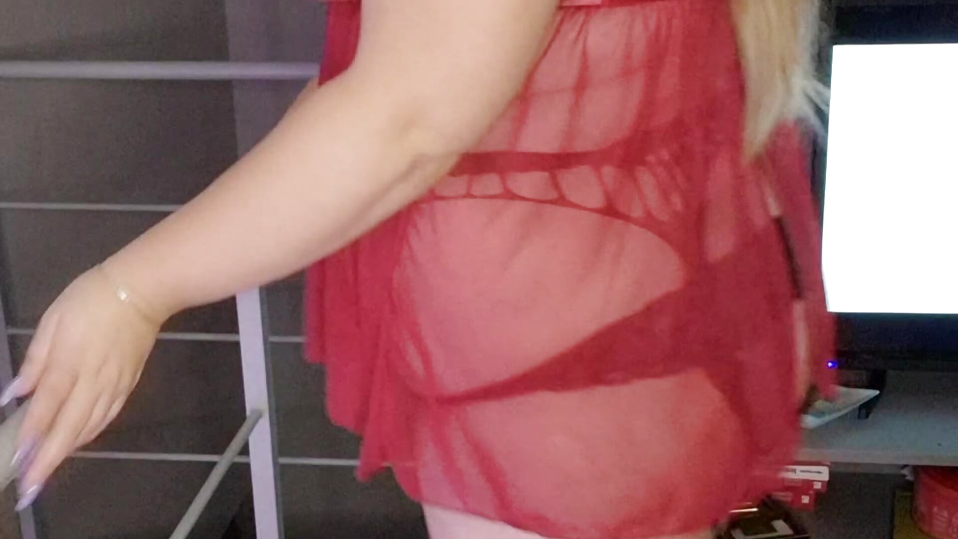 Watch me while I Dance for you!