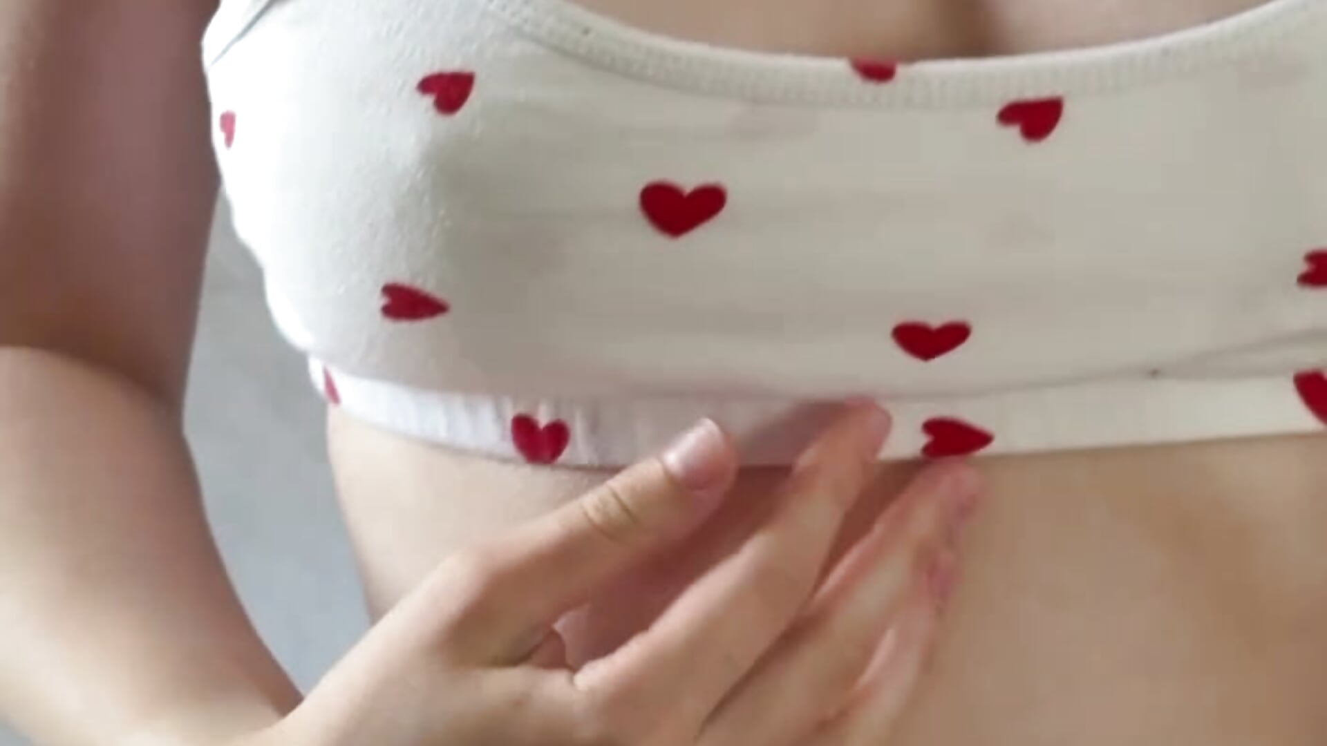 Molly in her pajamas – video af MollyBrams cam-model
