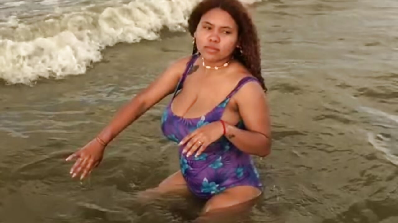 traveling - video van mia_thonson_ cam-model