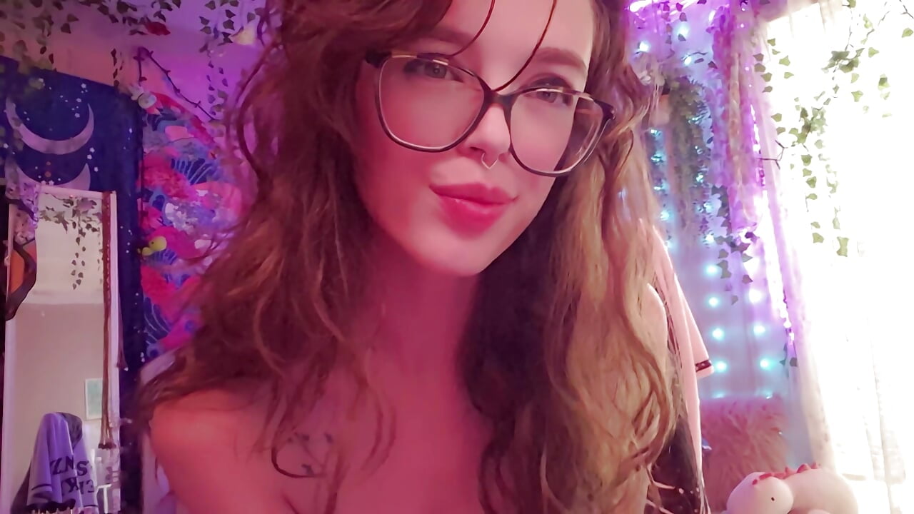 Intro Video - video by sennawild cam model